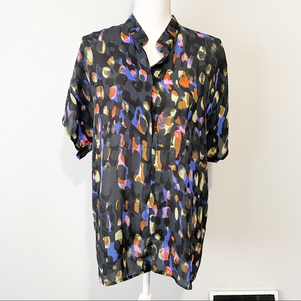 CAbi black watercolor short sleeve blouse medium lightweight